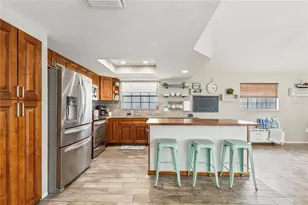 1690 Winners Cir, Tarpon Springs, FL 34689 - Photo 25
