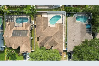 1690 Winners Circle, Tarpon Springs, FL 34689 - Photo 5