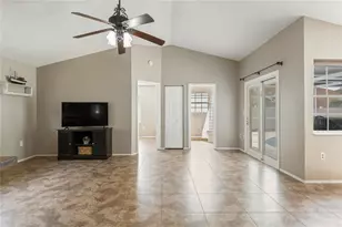 1690 Winners Cir, Tarpon Springs, FL 34689 - Photo 33