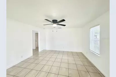 8004 N Marks Street, Tampa, FL 33604 - Photo 5