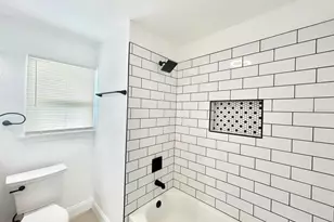 8004 N Marks St, Tampa, FL 33604 - Photo 21