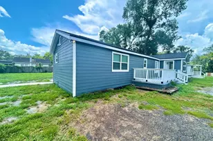 8004 N Marks St, Tampa, FL 33604 - Photo 3