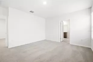 5635 Hollingworth Trl, Wesley Chapel, FL 33545 - Photo 21