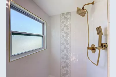 3390 Lake Shore Lane, Clearwater, FL 33761 - Photo 25
