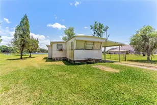 7558 Berkley Rd, Polk City, FL 33868 - Photo 7
