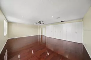 20009 Oakflower Ave, Tampa, FL 33647 - Photo 29