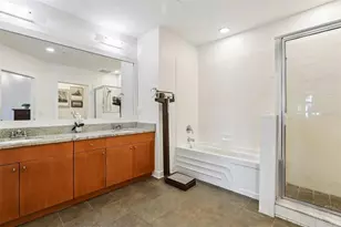 1010 Central Ave, Saint Petersburg, FL 33705 - Photo 19