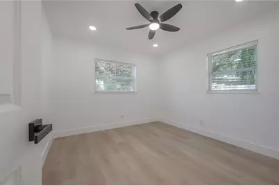 4707 W Alline Avenue, Tampa, FL 33611 - Photo 31