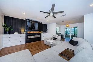 7241 56th Ave N, Saint Petersburg, FL 33709 - Photo 5