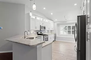 10232 Woodford Bridge St, Tampa, FL 33626 - Photo 25
