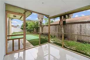 9014 Wheathill Way, Tampa, FL 33615 - Photo 11