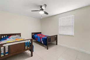 9014 Wheathill Way, Tampa, FL 33615 - Photo 9