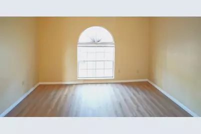 2263 Fletchers Point Circle, Tampa, FL 33613 - Photo 19