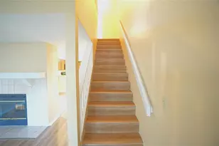 2263 Fletchers Point Cir, Tampa, FL 33613 - Photo 15