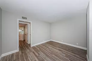 5151 Isla Key Blvd S, Saint Petersburg, FL 33715 - Photo 11
