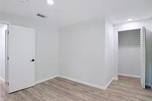 10009 N Florence Ave, Tampa, FL 33612 - Photo 31