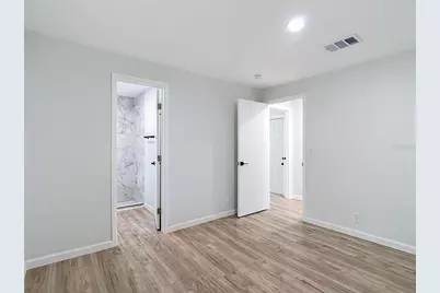 10009 N Florence Avenue, Tampa, FL 33612 - Photo 23