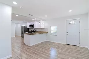 10009 N Florence Ave, Tampa, FL 33612 - Photo 11