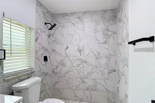 10009 N Florence Ave, Tampa, FL 33612 - Photo 29