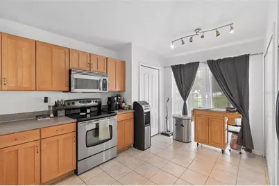 10731 Navigation Drive, Riverview, FL 33579 - Photo 9