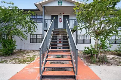 12405 Oak Cedar Place #202, Tampa, FL 33612 - Photo 1
