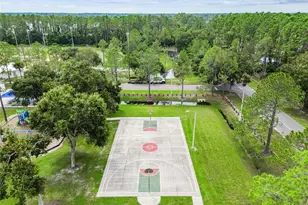 18811 Victor Manuel Dr, Lutz, FL 33548 - Photo 87