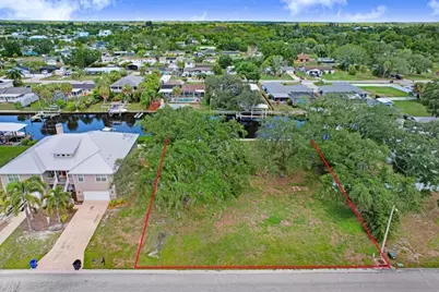 406 14th Street SW, Ruskin, FL 33570 - Photo 3