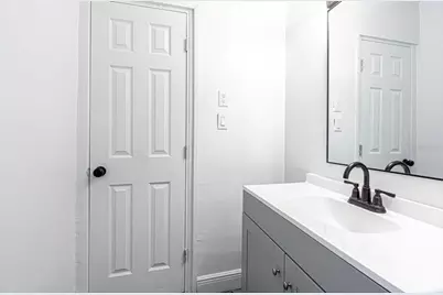8706 Ruth Place, Tampa, FL 33604 - Photo 37