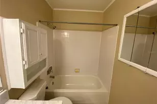 8602 Huron Ct, Tampa, FL 33614 - Photo 23