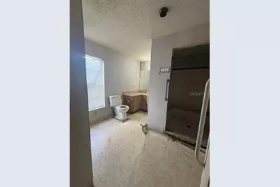 10407 N 25th Street, Tampa, FL 33612 - Photo 9