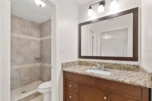 8904 W Flora St, Tampa, FL 33615 - Photo 27