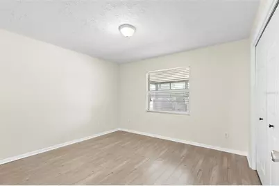 8904 W Flora Street, Tampa, FL 33615 - Photo 9