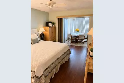 4575 Cove Circle #506, Saint Petersburg, FL 33708 - Photo 11