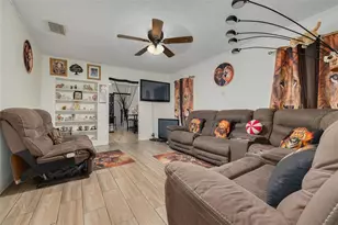1835 47th St S, Saint Petersburg, FL 33711 - Photo 5
