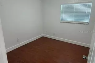 11105 N 22nd St, Tampa, FL 33612 - Photo 7