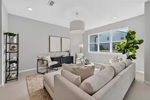 11301 Beach Walk Wy NE, Saint Petersburg, FL 33716 - Photo 3