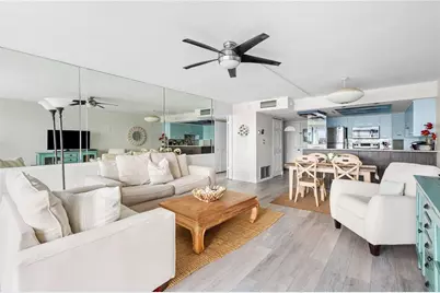 450 Treasure Island Causeway #311, Saint Petersburg, FL 33706 - Photo 11