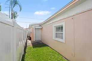 6006 N Hubert Ave, Tampa, FL 33614 - Photo 29