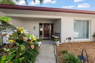 2126 Egret Dr, Clearwater, FL 33764 - Photo 3
