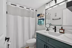 7625 Sun Island Dr S, South Pasadena, FL 33707 - Photo 21