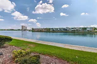 7625 Sun Island Dr S, South Pasadena, FL 33707 - Photo 23