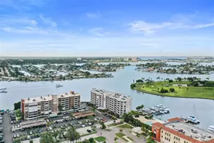500 Treasure Island Causeway, Treasure Island, FL 33706 - Photo 3