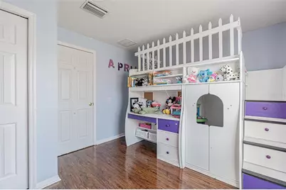 1031 Paseo Del Rio NE, Saint Petersburg, FL 33702 - Photo 23