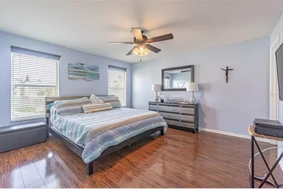 1031 Paseo Del Rio NE, Saint Petersburg, FL 33702 - Photo 15