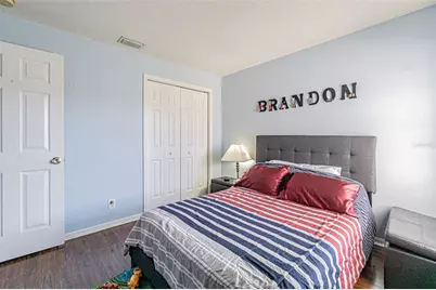 1031 Paseo Del Rio NE, Saint Petersburg, FL 33702 - Photo 21