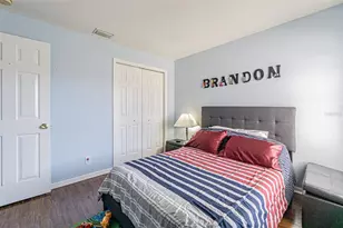1031 Paseo Del Rio NE, Saint Petersburg, FL 33702 - Photo 21