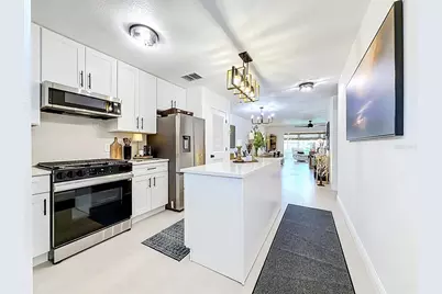 5935 30th Avenue S #104, Gulfport, FL 33707 - Photo 5