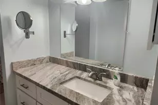 1008 Apollo Beach Blvd, Apollo Beach, FL 33572 - Photo 15