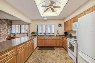 103 1st St E, Saint Petersburg, FL 33715 - Photo 31