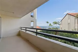 103 1st St E, Saint Petersburg, FL 33715 - Photo 3